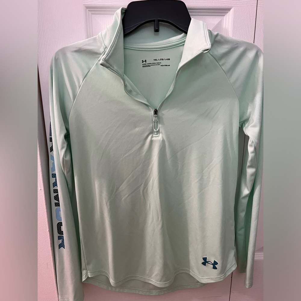 Under Armour Girls XL ightweight Quarter Zip